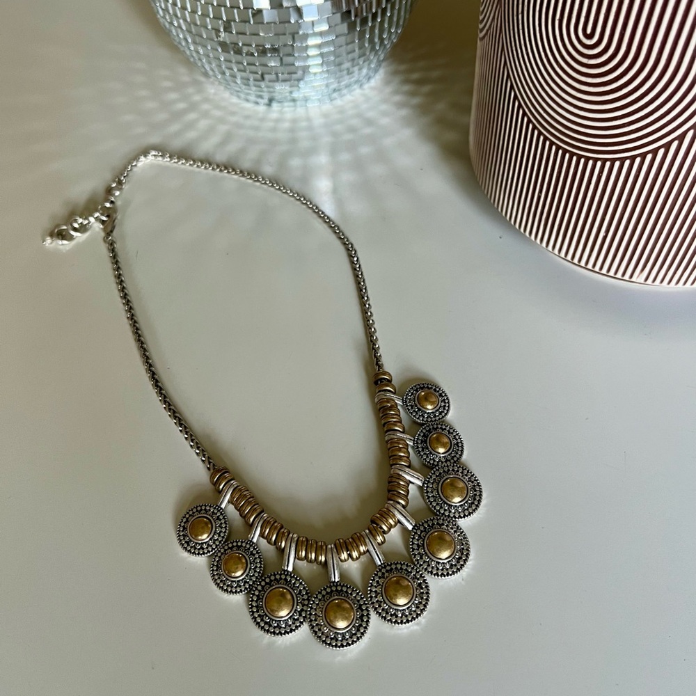 LUCKY BRAND 2 tone choker. Amazing piece in perfect condition